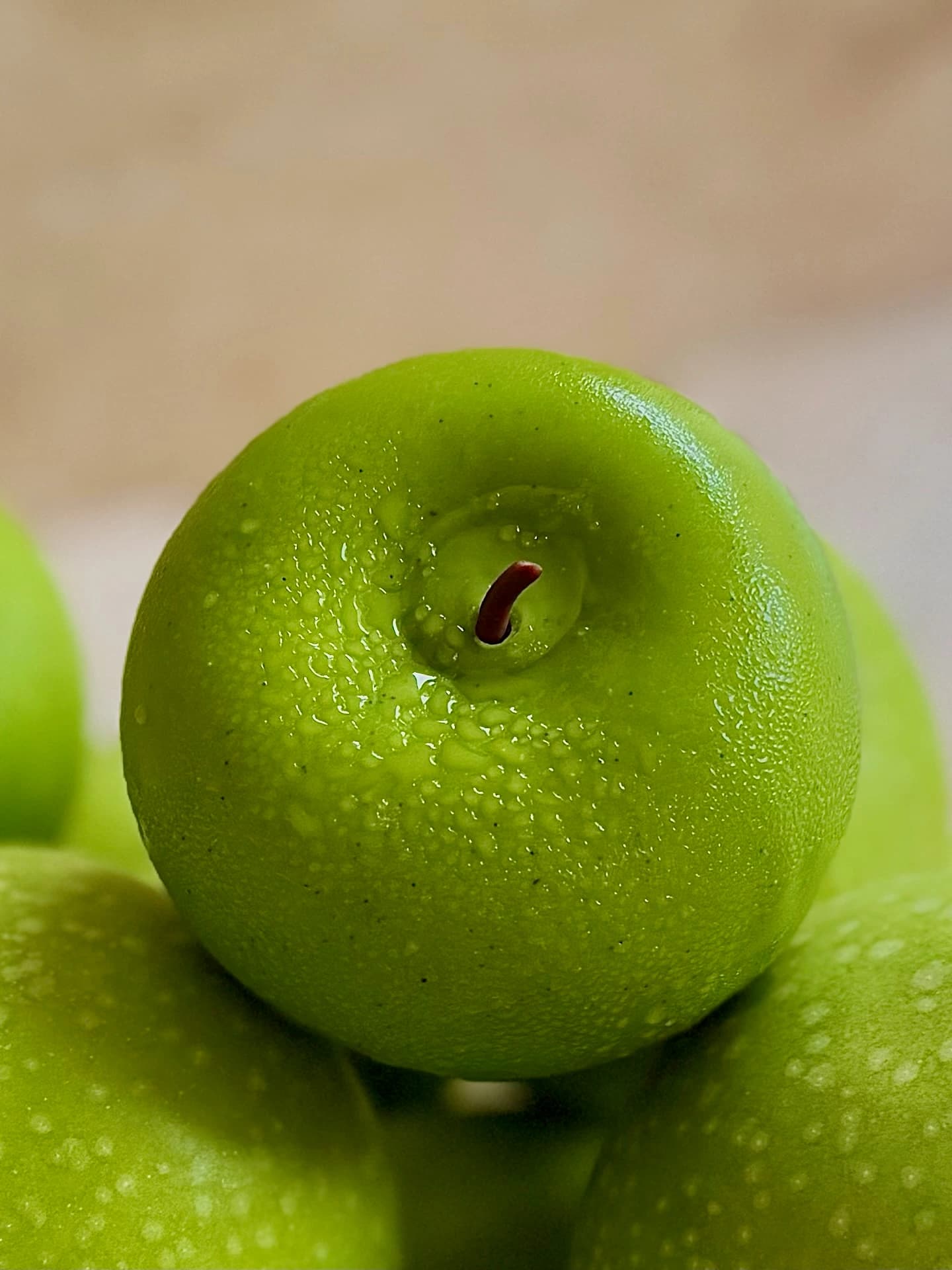 Trompe l'Oeil Pomme